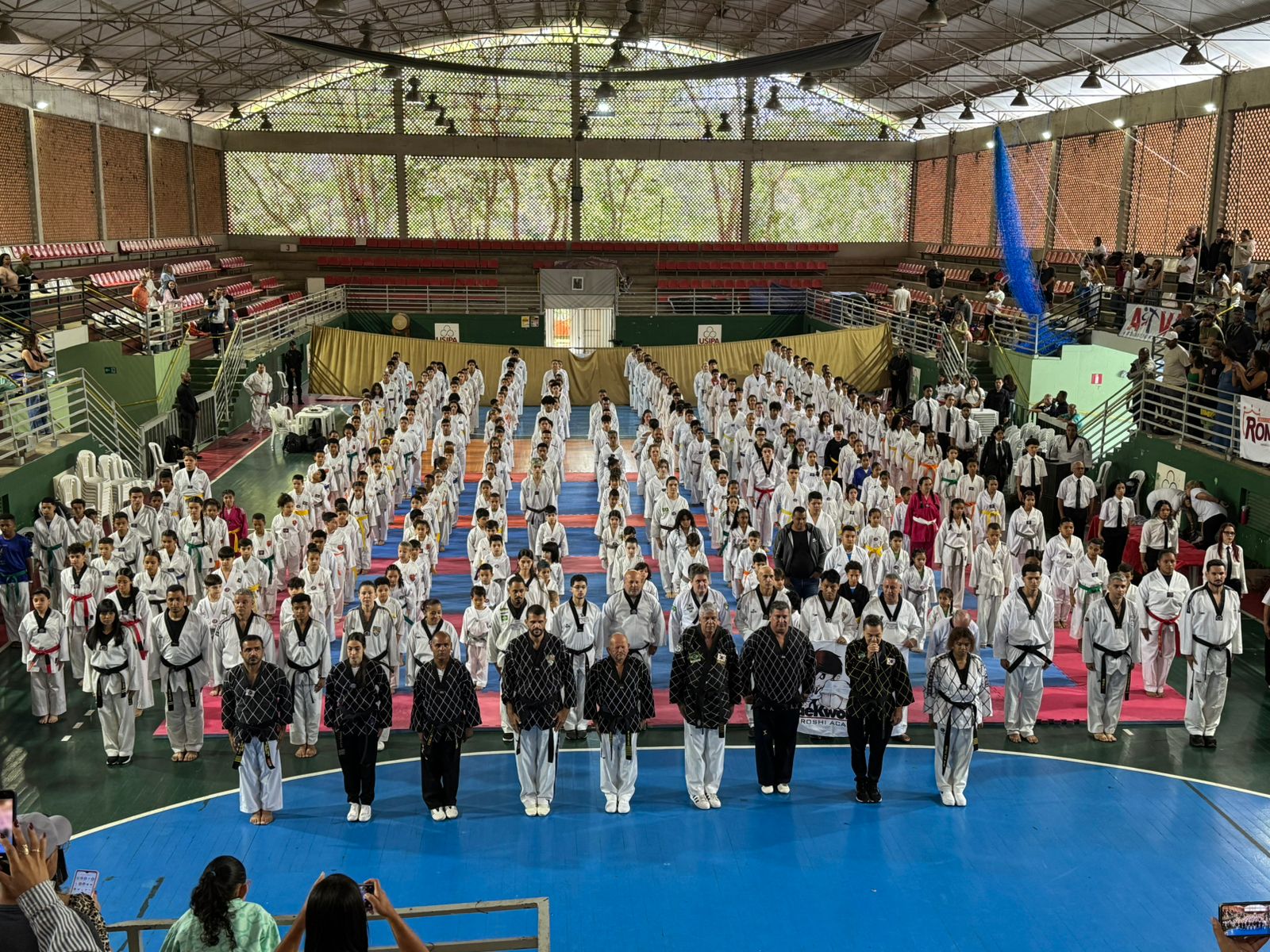 ROMA CONQUISTA 2º LUGAR NA 15ª COPA DE TAEKWONDO